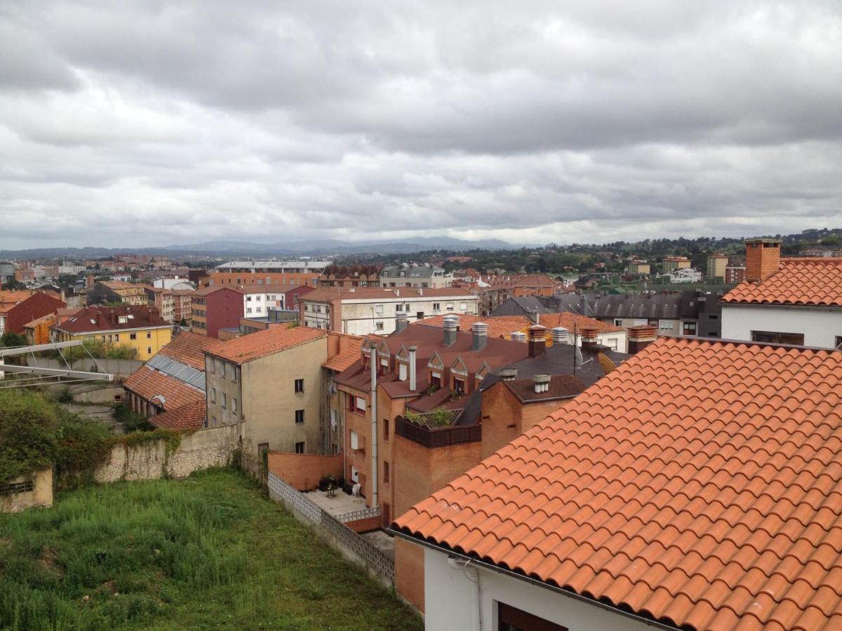 Apartamento Vacacional - Oviedo Centro Bagian luar foto