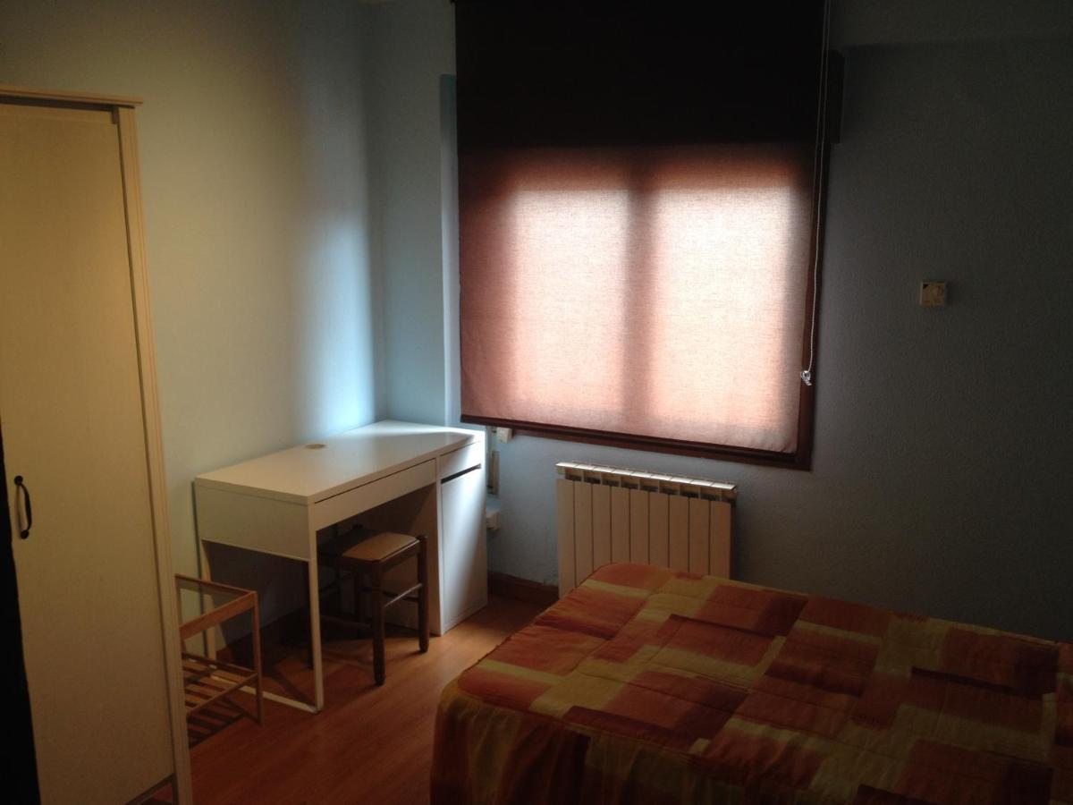 Apartamento Vacacional - Oviedo Centro Bagian luar foto